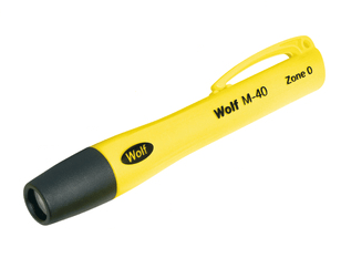 Wolf M-40 Lanterna de Mão Zona 0, lâmpada módulo de LED Mini Torch, corpo termoplástico, 3 pilhas alcalinas (não inclusas), clipe de cinta, grau de proteção IP67, IEC 60529, grupo IIC, classe de temperatura T4, produto importado, ficha técnica catalogo